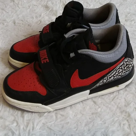 Nike Air Jordan Legacy 312 Low bred cement athletic basketball shoes size 5Y